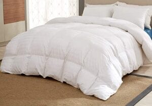 PUREDOWN Goose Down Comforter 600 Fill Power Cotton Shell 500 Thread Count Stripe Full/Queen White
