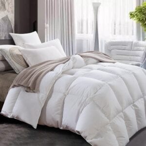 ROYALAY Luxurious All-Seasons White Down Comforter-Solid, Lightweight Corner Duvet Tabs, 100% Cotton Cover,600 Fill Power,31 OZ, Down Fiber Blend, White Down Comforter (Queen)