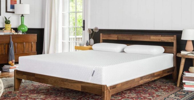 Tuft & Needle Queen Mattress With Adaptive Foam – 2022 Buying Guide