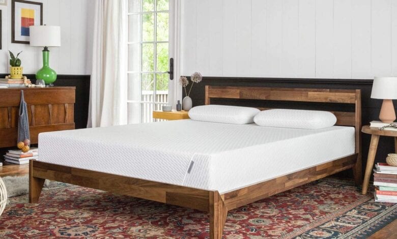 tuft and needle queen mattress price