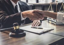 7 Things to Look for Before Hiring an SSD Lawyer
